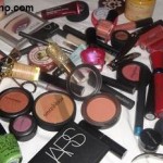 زمانی برای دور ریختن لوازم آرایش