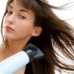 مضررات سشوار برای مو و مغز!