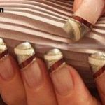 در مورد کاشت ناخن مصنوعی